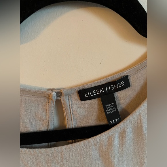 Eileen Fisher 100% Silk Grey Sleeveless Tank Blouse Size XS - Picture 2 of 6
